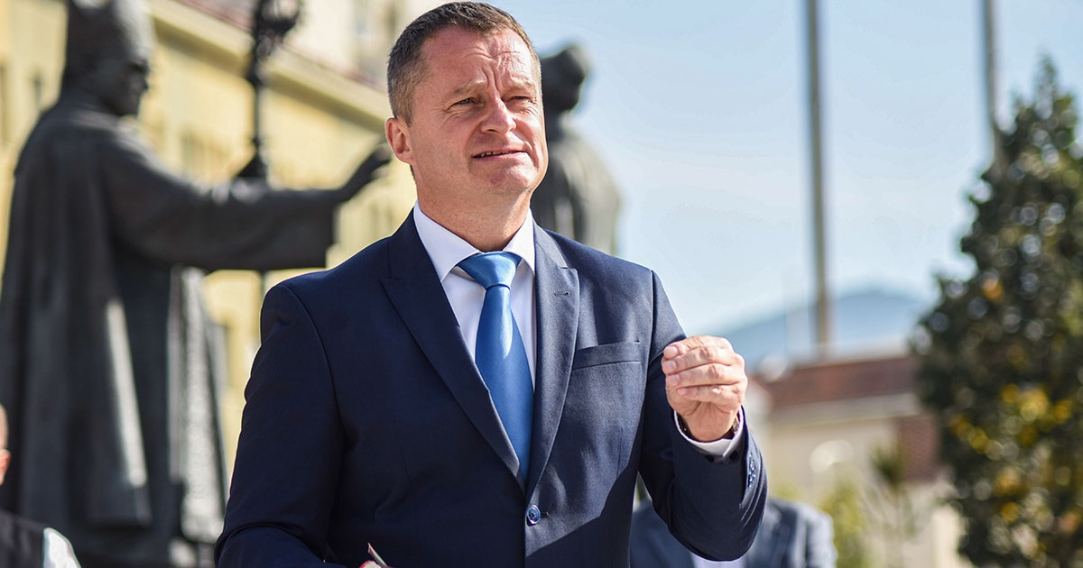 Korrupcióért nem, zsarolásért elítélték Mezei Jánost